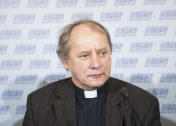 Šiemet Vilniaus garbės piliečiu tapo kunigas Julius Sasnauskas