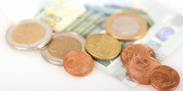 Siūloma įteisinti transporto lengvatą onkologinėmis ligomis sergantiems žmonėms