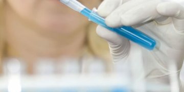 Kinijoje augant viruso aukų skaičiui įvedama naujų susisiekimo apribojimų