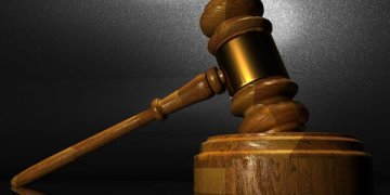 Konstitucinis Teismas: automatinis įtraukimas į pensijų fondus neprieštarauja Konstitucijai