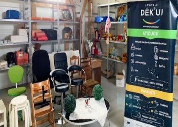 Vilniaus rajone pradėjo veikti trečia dalijimosi daiktais stotelė „Dėk‘ui“