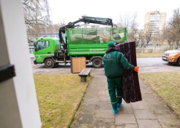 vilniečiams: mieste didelių gabaritų atliekos vežamos nemokamai