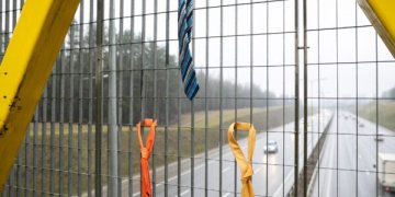 Kaklaraiščių tiltas