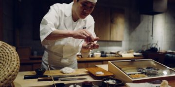 Keliaukite neišeidami iš namų: Japonijos virtuvės idėjos lengvai vakarienei