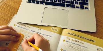 Nauji mokymosi įpročiai: ką vaikai ir mokytojai veikia skaitmeninėse platformose?