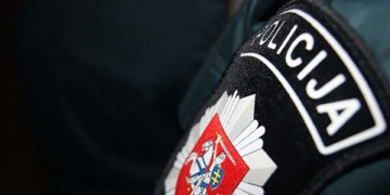 Turto prievartautojai atsidūrė už grotų