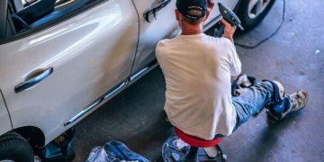 aktualu turintiems sveikatos sutrikimų, dirbantiems projektinį darbą, komandiruojamiems į Lietuvą