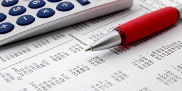 Airija: vilioja darbų pasiūlai ir pinigai