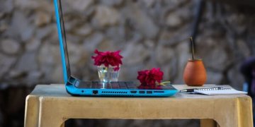 Švietimo ekspertai: prioritetą reikėtų skirti skaitmeniniam turiniui