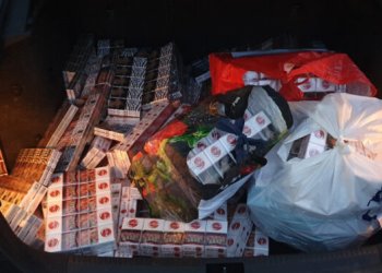 Dar vienas nelegalios prekybos rūkalais taškas priverstinai „nutraukė veiklą”