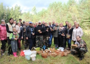Judumo savaitę Vilniaus pasienio rinktinės darbuotojai minėjo ,,Grybų radybų” varžybomis