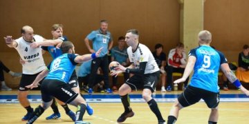 Sunkiai prasidėjusią kovą laimėjo „Dragūnas”