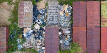 Vilniečiai jau nukėlė penktadalį – beveik 2 000 – metalinių garažų