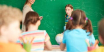 Apklausos duomenimis, mokytojai norėtų turėti daugiau sprendimo teisės