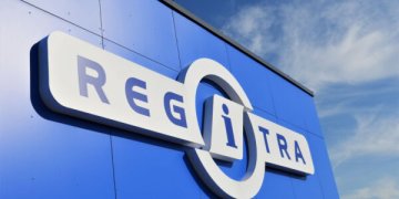 Dviem „Regitros“ darbuotojams nustatytas koronavirusas: Panevėžyje ir administracijoje Vilniuje