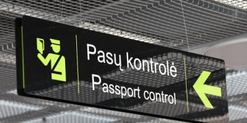 Sostinės oro uoste sulaikyta nusikaltimu įtariama devyniolikmetė vilnietė