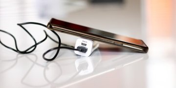 Ekspertai: 7 įpročiai, kurie kenkia jūsų telefonui