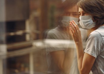 Covid 19 izoliacija po kotakto