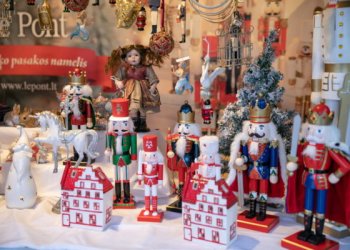 e. kalėdų miestelis