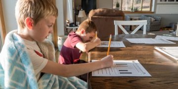 Tėvų ir vaikų santykii karantino metu