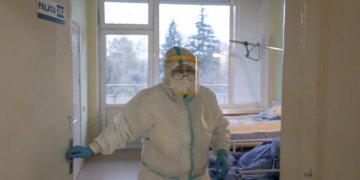 Vilnius reaguoja į rekordinį COVID-19 plitimą: gydymui skiriamas papildomas ligoninės korpusas