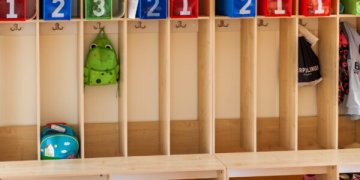 Dalis vaikų grįš į sostinės mokyklas: ką svarbu žinoti tėvams