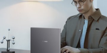 Darbas „iš namų“ tęsiasi: produktyvumą išlaikyti padės programos ir speciali erdvė namuose