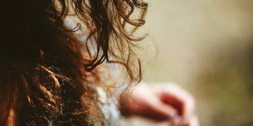 Moterys raginamos aktyviau dalyvauti gimdos kaklelio vėžio prevencinėje programoje