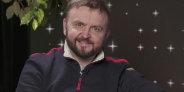 Stano apie „Delfinų“ laikus: gerbėjos budėjo po langais ir išpaišė laiptinę, o vadybininkas mus laikydavo užrakintus