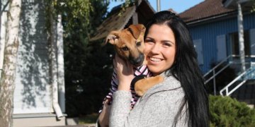 Tėvų globos netekusiai Gabrielei mamą iš dalies atstojo dvi vaiko teisių gynėjos