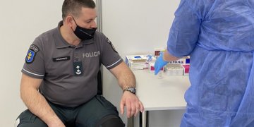 Pirmųjų skiepų nuo COVID-19 sulaukė Šalčininkų rajono policija