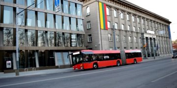 Viešasis transportas kovo 11 d. – šventinės dienos tvarkaraščiai, srautus stebės kontrolė