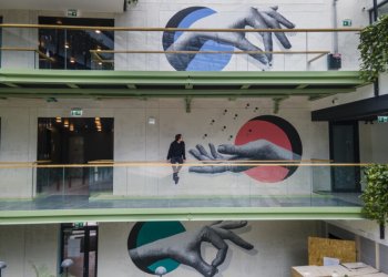 „Paupio turgaus“ sieną papuošė Jurgio Tarabildos piešinys: „Menas turi kelti klausimų“