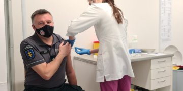 Pirmųjų skiepų nuo COVID-19 sulaukė ir Trakų r. policija