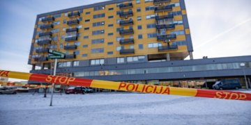 Sostinės daugiabučio evakuacija artimiausiu metu bus atšaukta – namas saugus eksploatuoti