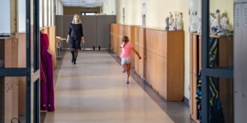 Vilniuje kontaktiniam ugdymui duris ateinančią savaitę atvers dar trys mokyklos