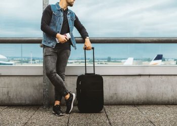 Keliaujantiems COVID-19 pandemijos metu – naujos pažymos e.sveikatoje lietuvių ir anglų kalbomis