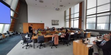 „Kino pavasaris” mėnesiui įsikūrė savivaldybėje