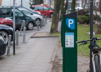 Už automobilių stovėjimą sostinėje surinkta apie 10 mln. Eur – kam skiriamos šios lėšos