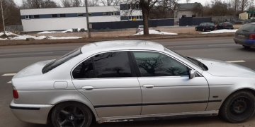 Bukumui ribų nėra…