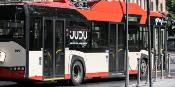 J. Basanavičiaus g. – laikini eismo ir viešojo transporto judėjimo pokyčiai