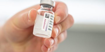 Vilniuje per tris dienas „Vaxzevria” vakcina paskiepyta 9,6 tūkst. gyventojų