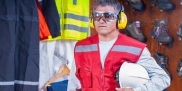 Apsauginiai akiniai darbui