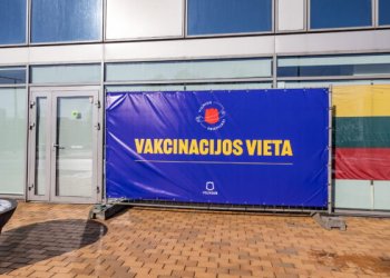 Gerėjant koronaviruso situacijai Vilniuje uždaromas vakcinacijos centras Savivaldybėje ir laikinasis COVID-19 skyrius ligoninėje