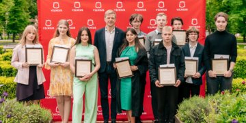 Vaikų gynimo dieną moksleiviams įteikti Mažieji Kristoforai