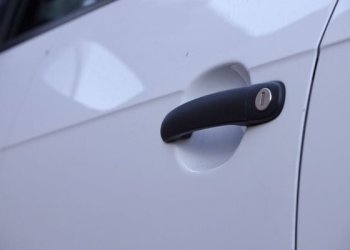 Trakų rajono savivaldybė leidžia tarnybiniu transportu važinėtis asmeniniais tikslais – VTEK nurodė nedelsiant tai nutraukti