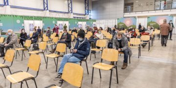 Vilnius pasiskiepyti nuo COVID-19 kviečia net 60-yje vietų mieste