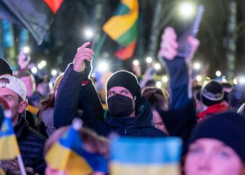 Kovo 11-ąją Vilnius kviečia įžiebti žiburius vienybės akcijoje su Ukraina „Laisvė šviečia“