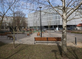 Amatų skvere – erdvės ir poilsiui, ir verslui