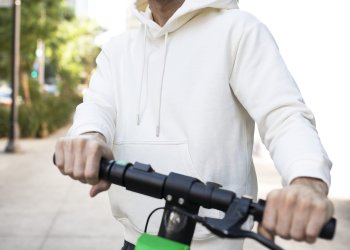 Naujasis elektrinių paspirtukų sezonas